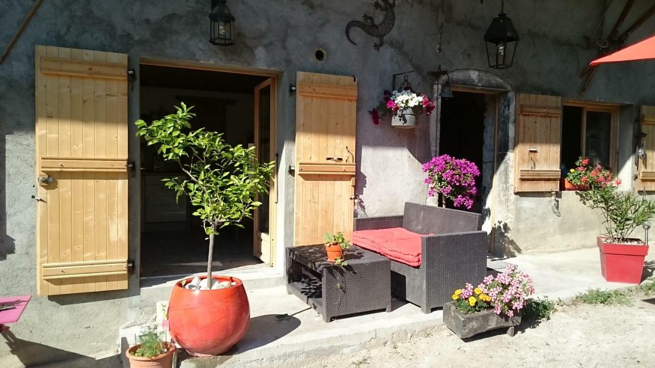 Ferme Familiale Chez Lili Alex Exterior foto