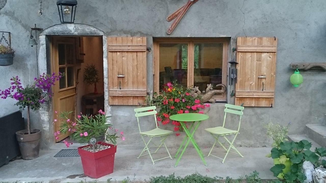 Ferme Familiale Chez Lili Alex Exterior foto